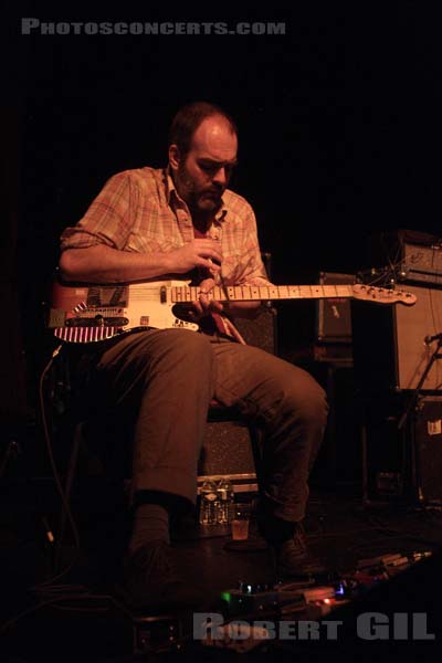 GODSPEED YOU! BLACK EMPEROR - 2015-04-22 - PARIS - Le Bataclan - 